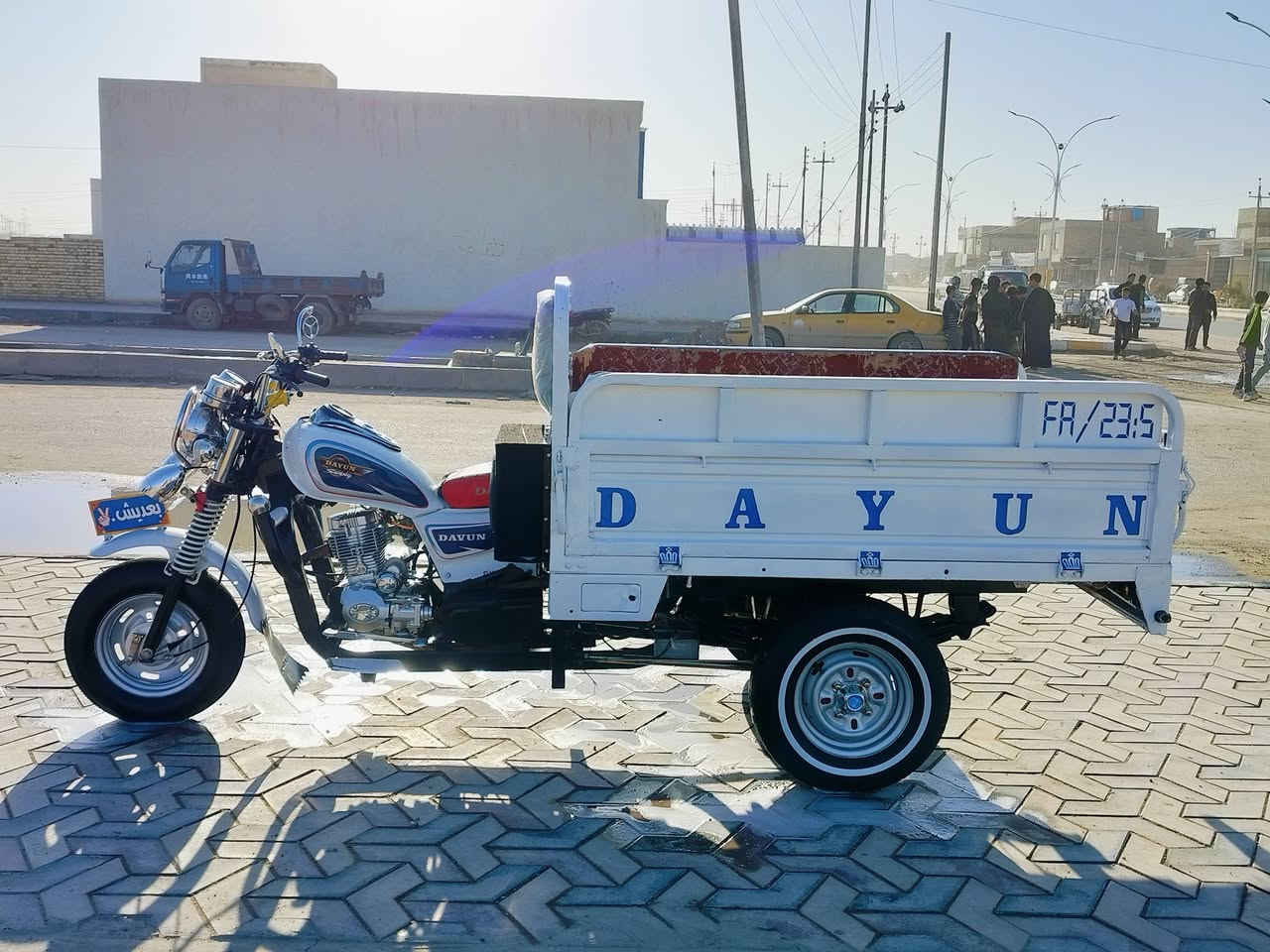 السلام عليكم ستوته للبيع مديل 20 اوراق اصولي محرك كارتون معمره كله 25 جاهزه من كلشي  السعر مليونين و 100 وبيه مجال قليل للشراي مكاني شطره وهذه رقمي ***********
