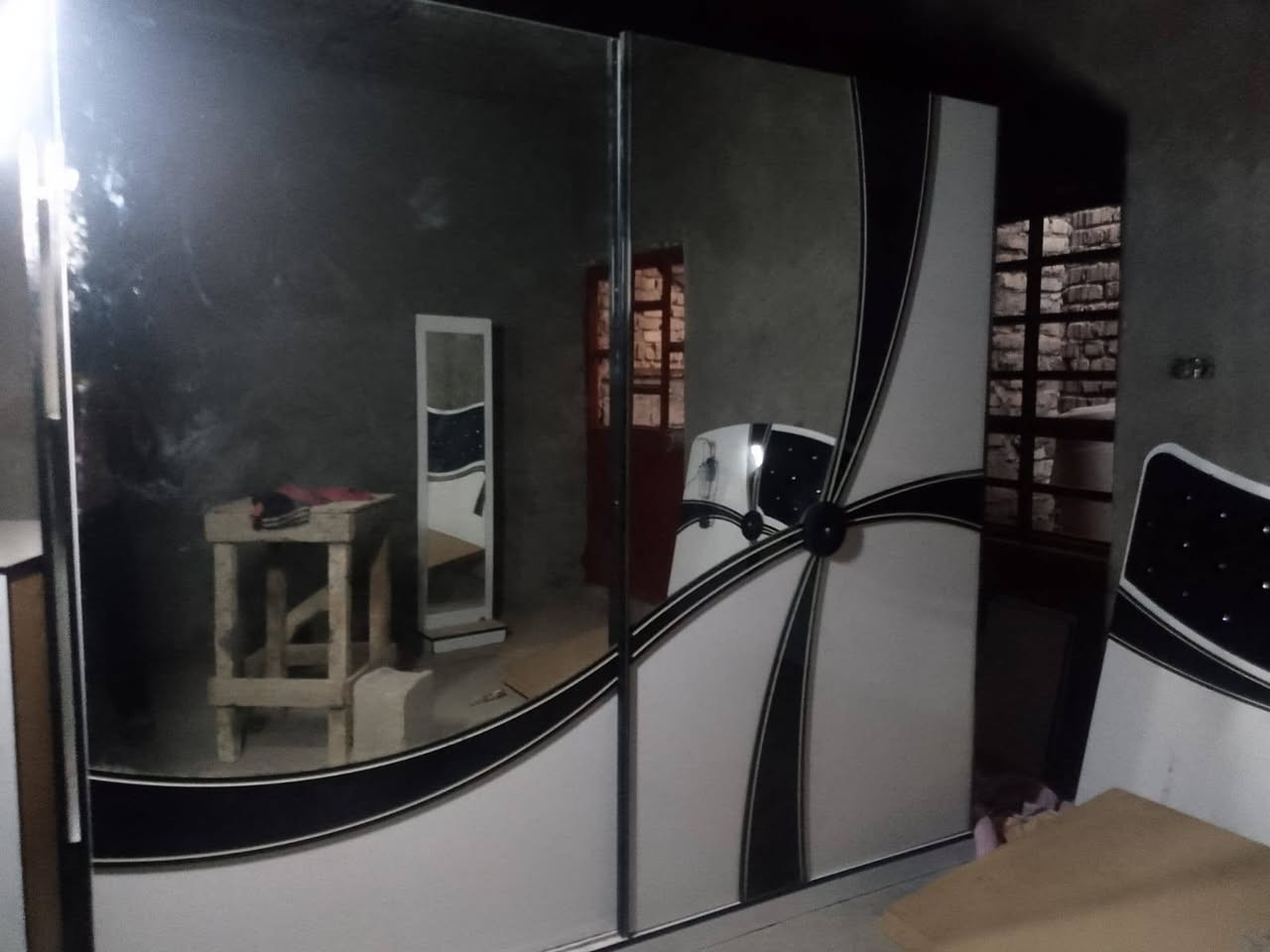 سلام عليكم شباب غرفه اغشاب للبيع تركيه نضافه 100/90 نقص بيهه فقط ميزتواليت البقيه الملحقات كلهه كامله السعر 375 وبيهه مجال حق الجيه والمراسله على هاذا الحساب


**إذا كنت صاحب هذا الإعلان وتريد حذفه لأي سبب، رجاءا أرسل رسالة إلى الدعم الفني**