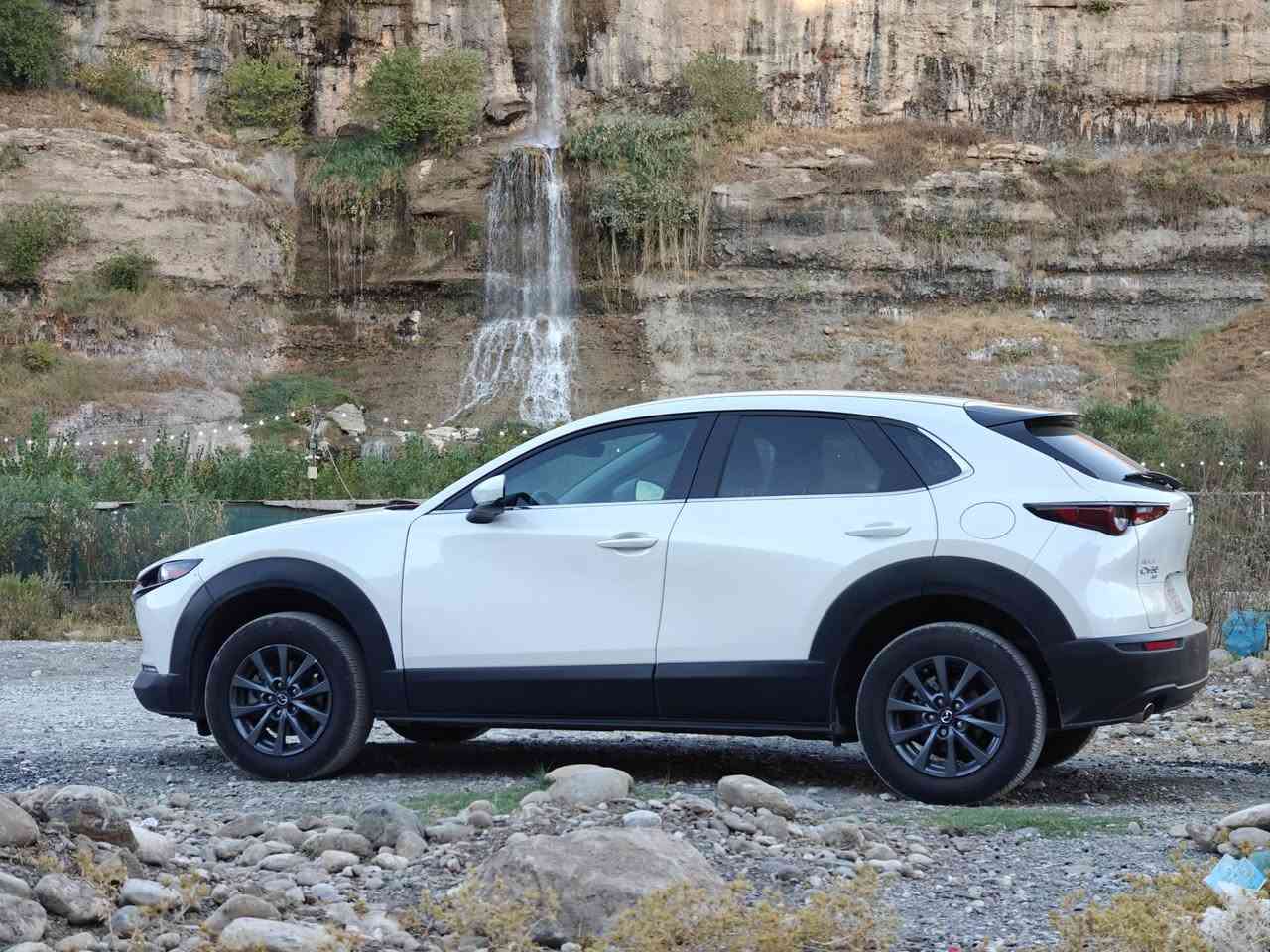 مازدا CX-30 2024S
ڕەنگی سپی سەدەفی   ویل16 ، ڕادار ، خه تي جاده -ئاوینە ڕادار ، ئاوینە ئیشارات-ئوتو ستوپ  ، سوکان ڤۆلیوم ، سوکان تەلفون ، بصمە ، بریک بصمە ،  ، شاشە ،لایت لید و حدسە و   بگ لایت لید ، کامیرە  و 360پلە ڕادار.. زۆر مواسەفاتی تر
ته نها بۆنیت بۆیاغە   
مەکینە 2.5 بێ توربۆ AWD
تەنها 18 مایل ڕۆشرتووەو
دینارێ مەسرەفی تێدا نیە
ناونيشان -سليماني 
ژ.م *********** 
نرخي 165 ورقه كه ميك معامه له
ڕقم شانسی
3MVDMBAM4RM686488
