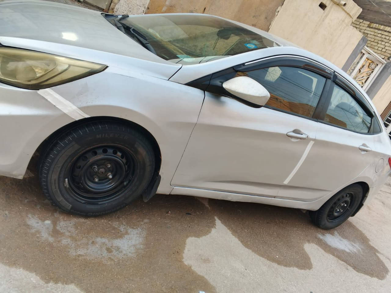 السلام عليكم عندي سياره للبيع النوع اكسنت مديل 2016 امريكي محرك وكير تبريد تمام رقم نجف بيه صبغ اقل الحزام بيع او مراوس السعر 80رقم الهاتف *********** مكان السياره النجف النجف, العراق
