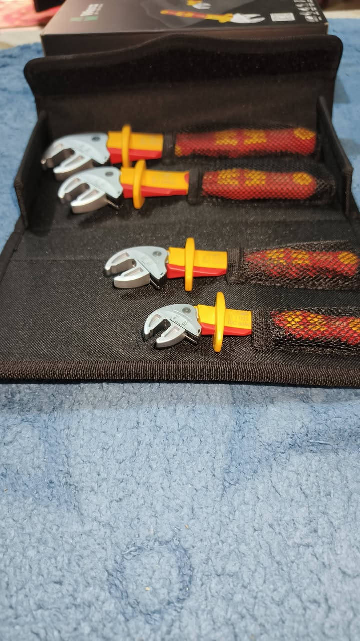 للبيع سيت ويها ١٠٠٠v جوكر


**إذا كنت صاحب هذا الإعلان وتريد حذفه لأي سبب، رجاءا أرسل رسالة إلى الدعم الفني**