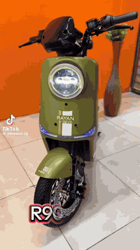 دراجه ريان R900
حجم الملف1200W✅

نظام البريك دسك البريك الامامي وخلفي يعمل بنظام مانع انزلاق✅

عدد البطاريات 5✅

حجم التاير 10/300✅

شاشه ايباد تحديد اعطال دبل اشاره ✅

شاحن لموبايل جهاز انذار مانع لسرقه ✅

ثلاث سرع بريك هايدروليك 

للاستفسار الاتصال ***********واتساب 
سعر620
