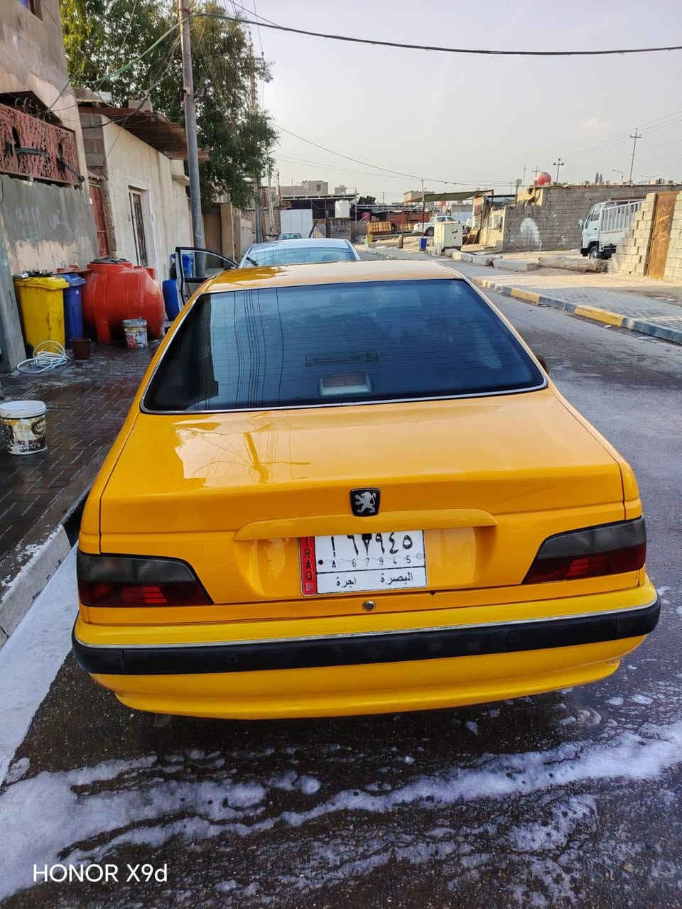 سلام عليكم السعر 25وبيه مجال
بيجو بارص مديل 2018رقم بصره اقصاد بدون تحويل اكفله من الحجز مكفوله مكينه كير حداديه تبريد ثلج تخم تاير سياره جاهزه مكان سياره بصره***********
