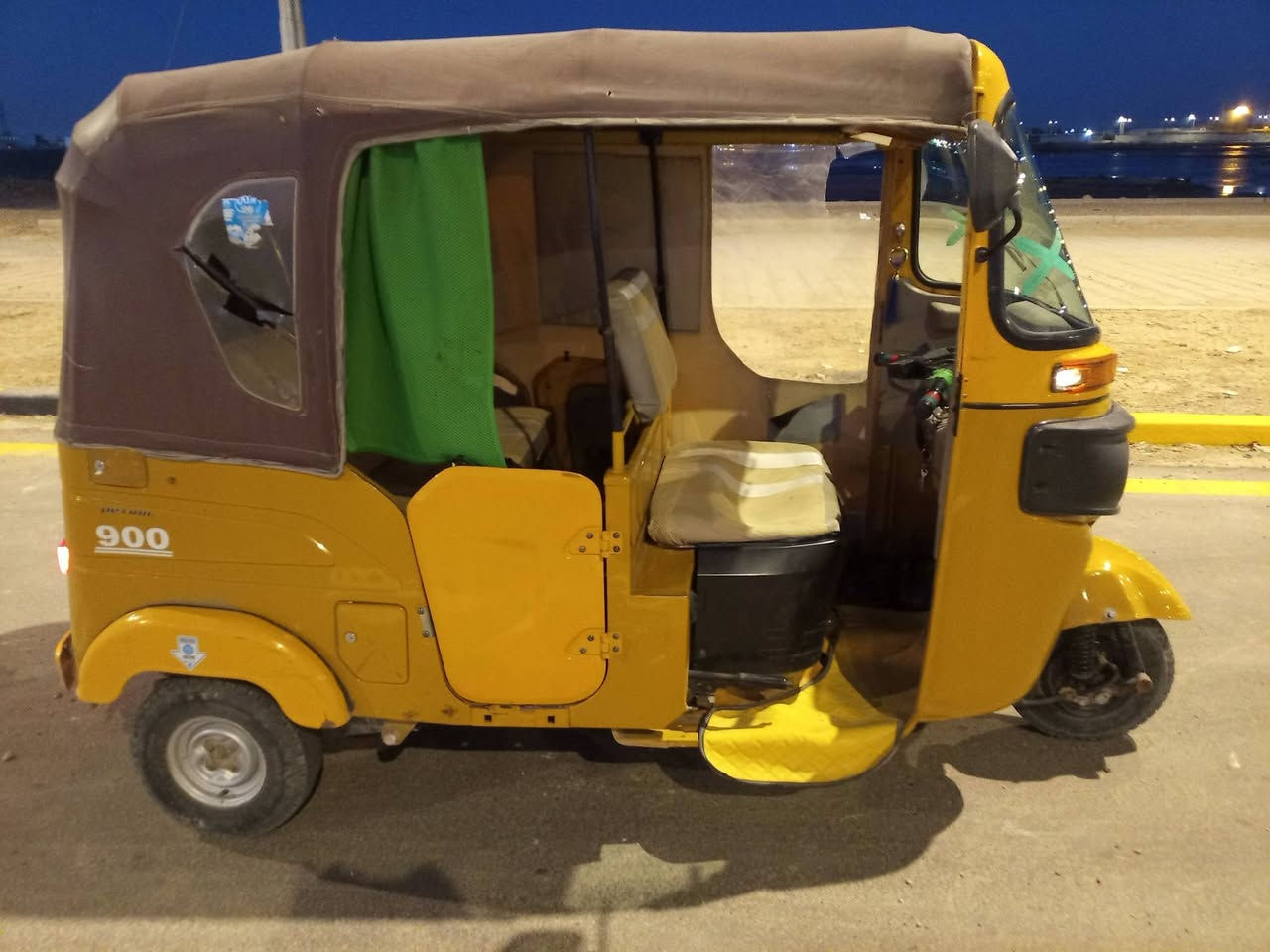 للبيع المحرك مشروك
***********
