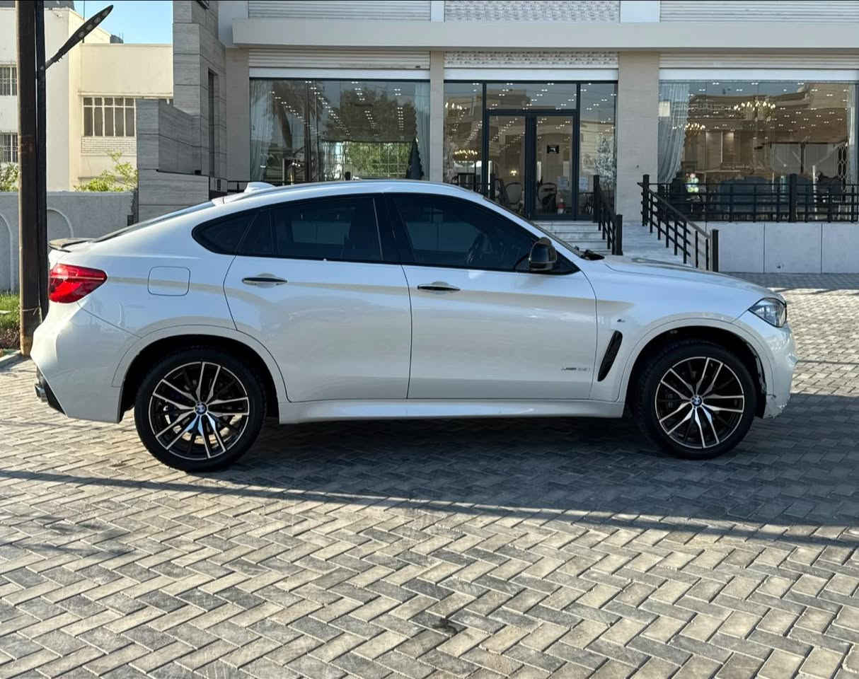 بي ام دبليو X6 موديل 2019 وكالة العروش
حجم 35i سته سلندر تون توربو
كير 8 سرعات
فول اعلى مواصفات
بردات
5 كاميرات
داخل احمر 
ابواب شفط
4 انظمة قياده
كيجات ديجتال
ويل كب شكل الجديد مع طخم اطارات جديد
مغلفه ppf بالكامل
3 شاشات
حساسات 360 

وباقي المواصفات المعروفه
السياره نظيفه جدا
ادامه كامله دهن وفلاتر وصدر جديد ويل كب وتخم اطارات جديد
اي ملاحظه مابيها 

باج تضليل
تحويل مباشر

السعر 35.000$ قابل للتفاوض بالمعقول
*********** اتصال
*********** واتس اب
مكانها المنصور الاميرات
