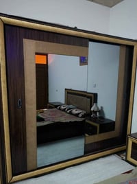 ميز تواليت • ميز تلفزيون • السليمانية