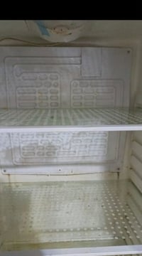 ثلاجة • شغالة