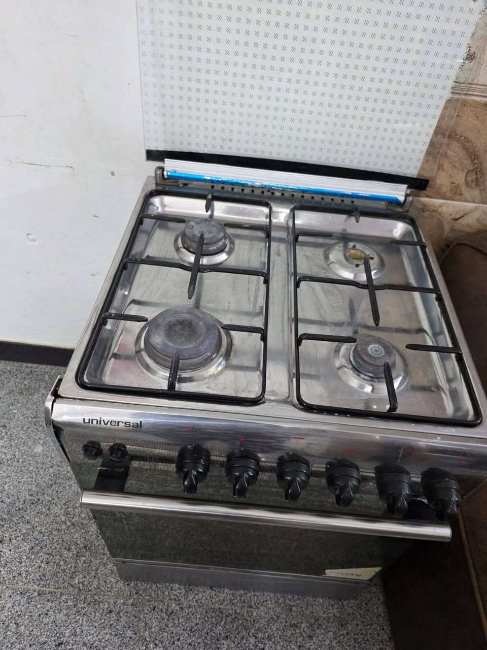 طباخ يونيفيرسال مستخدم قليل جدا.
بغداد/ حي الحسين 
***********
