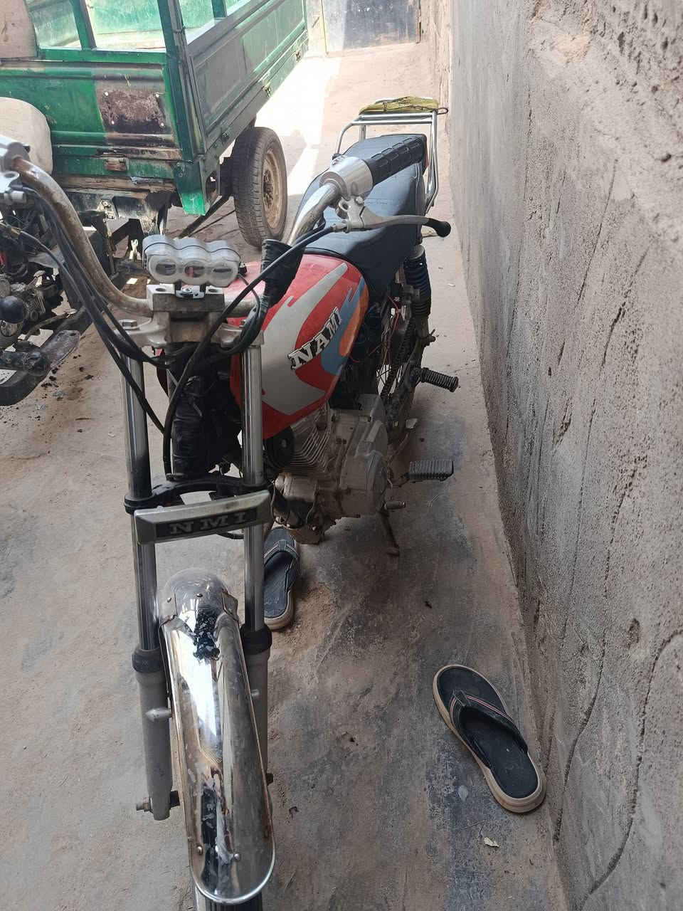 دراجه ادوات نظيفه مكفوله من السرقه قفلها 450 رقمي *********** خور الزبير مدرسه الكاظمه
