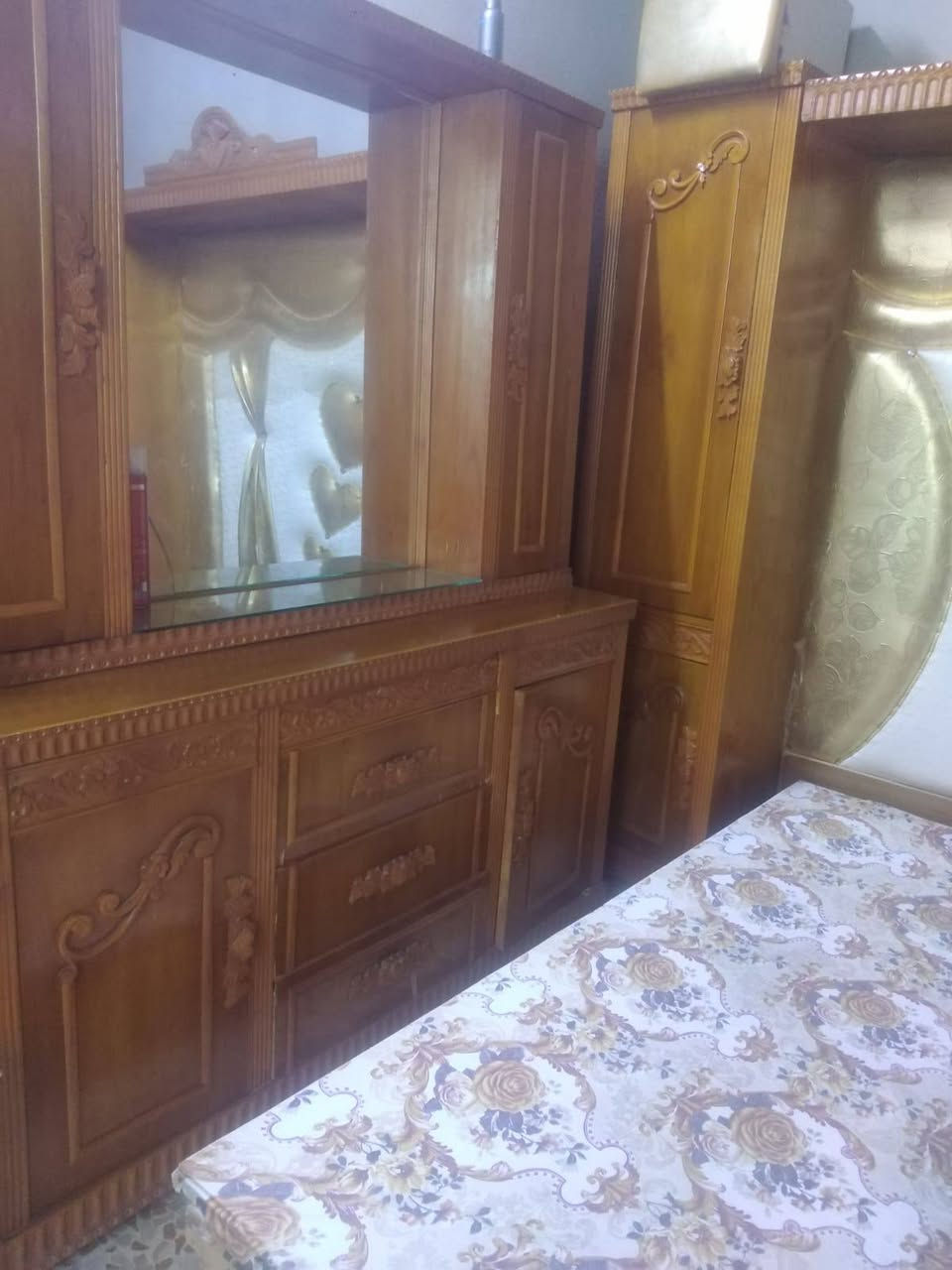 سلام عليكم غرفة نوم للبيع السعر500قفل من اخير، غرفة نظيفه 
***********وتساب
***********
العنوان قضاء تلكيف
