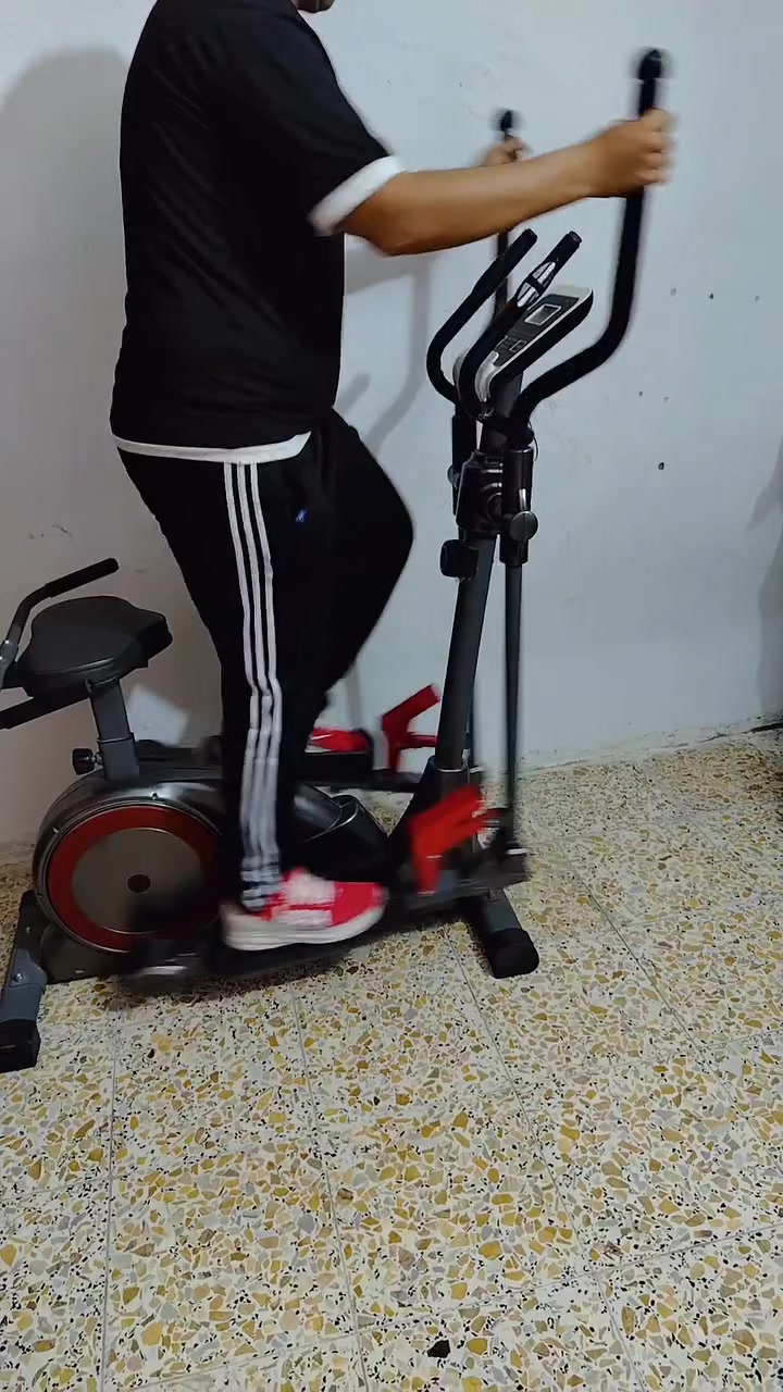 السلام عليكم باسكل رياضه للبيع جهاز رجلين وتعديل الضهر وعضلات اليدين التفاصيل خاص او واتساب ***********
