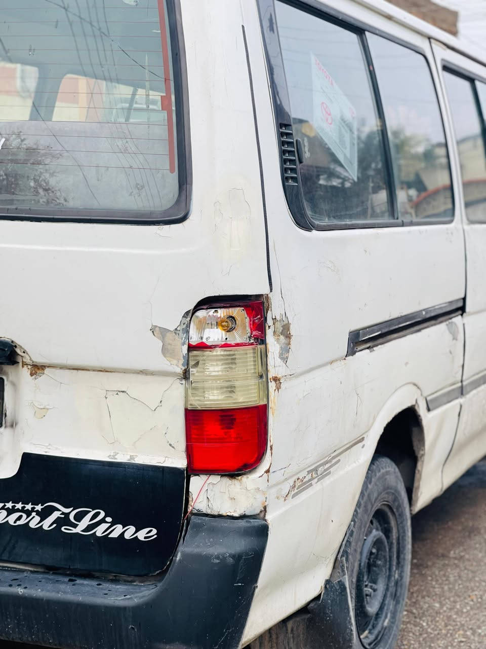 هايـسا (بـوز)🎌
مـوديل 1994
مكينـه وگـير ونجي كفالـه
كهربائيات كامله ودشبول شغال
الصدر 70/100
الداخل نضيف ومرتب
بيها ضربه صغيرة بالباب الخلفي موضح بالصور 
رقـم ديالى السيارة وكالـة فقـط
سنويه لـ2028
السعر 33 وبيها مجـال حك الجية 
مكان السيارة ديالى المقدادية 📍.
***********
