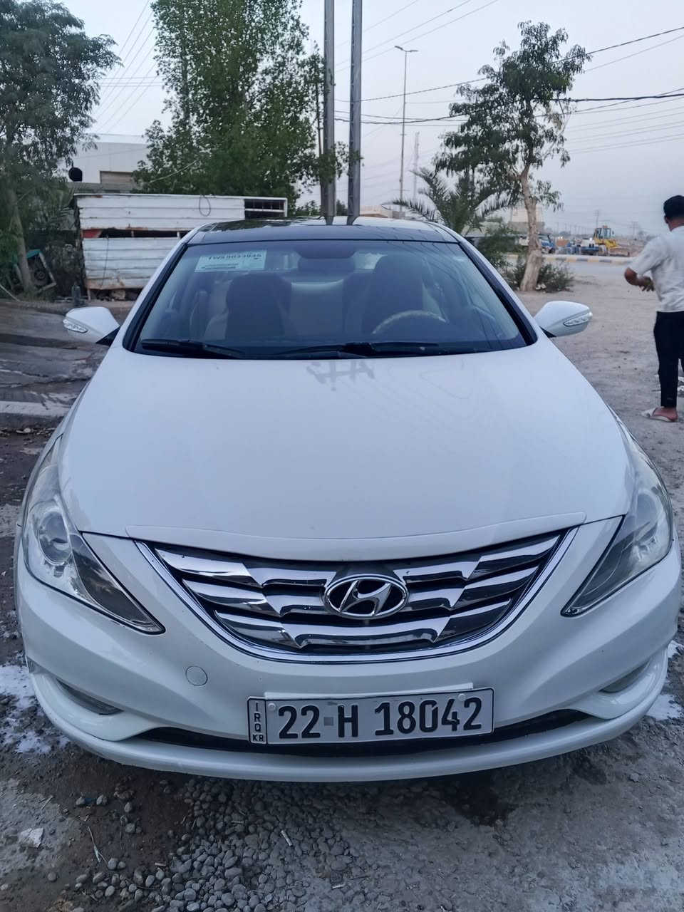 سوناتا 11خليجي بنرامه تحكم سترين تبريد قطعتين وباقي المواصفات المعروفه بيه صبغ بهلا الجملغ الخلفي وبارد بل جملغ امامي شويه السعر 110وبيه مجال لا شراي ***********
