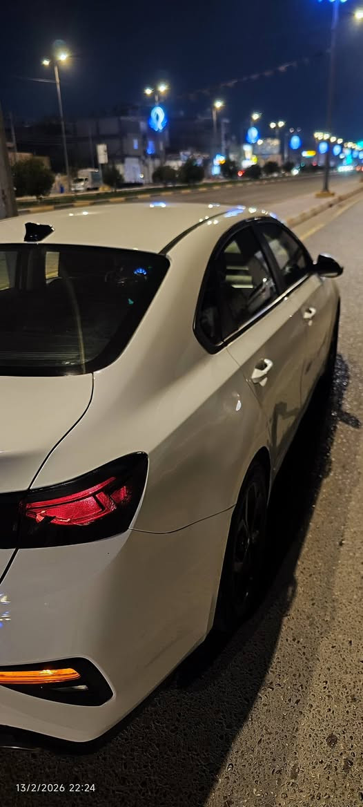 فورتي محرك الفين 2000دوش كير AT هزه سنويه جديده ادامه كامله مسوي للسياره تحويل ثاني يوم السعر 122 بيا مجال رقمي***********
