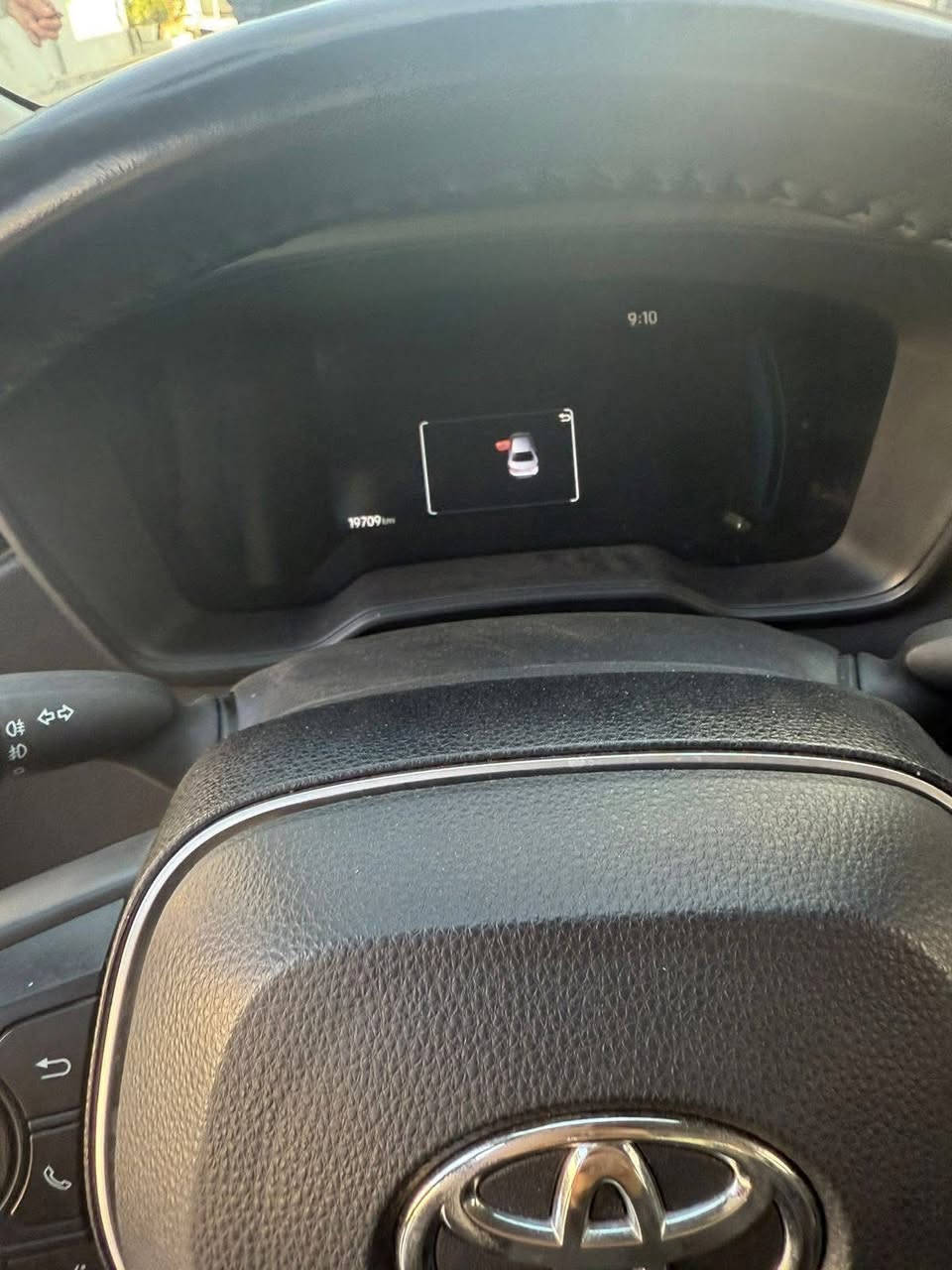 تويوتا كرولا 2024 هايبرد
ماشيه 19000 الف كيلو 

بدون صبغ بدون تعديل كلشي بشرط

سياره جاهزه تحويل ثاني يوم

مكان سياره كركوك 

رقم لتواصل ***********
