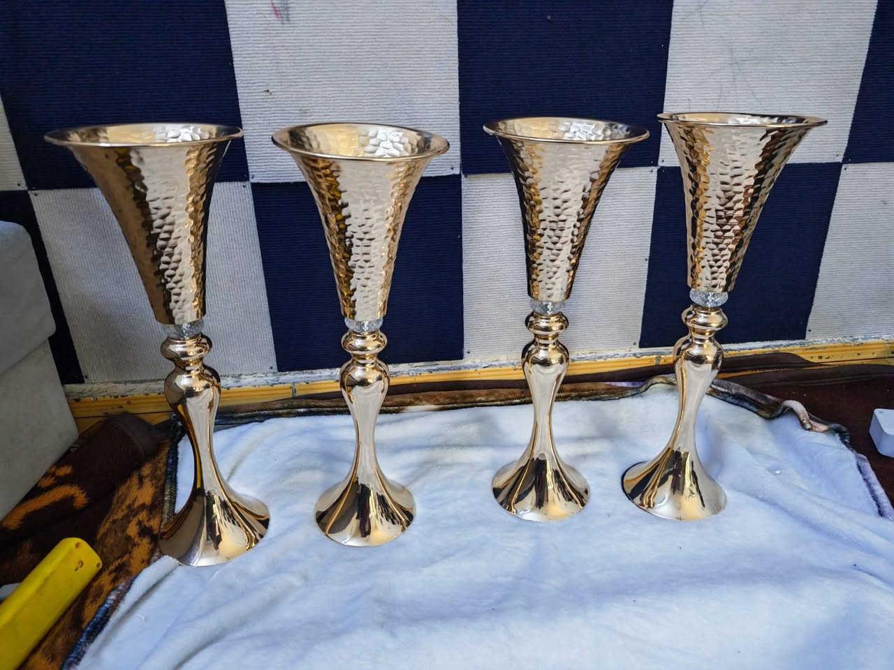 السلام عليكم
مزهريات الوحده ب8
الشموع كلهن ب4
اليقطينات ب10


**إذا كنت صاحب هذا الإعلان وتريد حذفه لأي سبب، رجاءا أرسل رسالة إلى الدعم الفني**