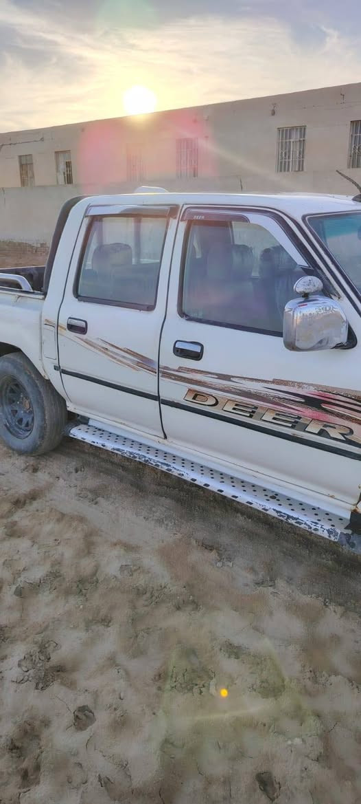 سياره دير 2007 رقم واسط اصوليهات كلها مضبوطه فقط راعيها ماندله اتكفل سرقه وعشائر فقط
محرك مكفول لا ينقص ولا يبخر ولا يدخن شرط

كير مكفول

حداديه جديدة. تواير وسبير 

كهربائيات كلها شغاله 

مابيه خياس نفس بصوره 

سياره خير من الله ماتذب الف عليه جاهزه ونضيفه 

مكاني ناصرية 

سعرها 22
***********
