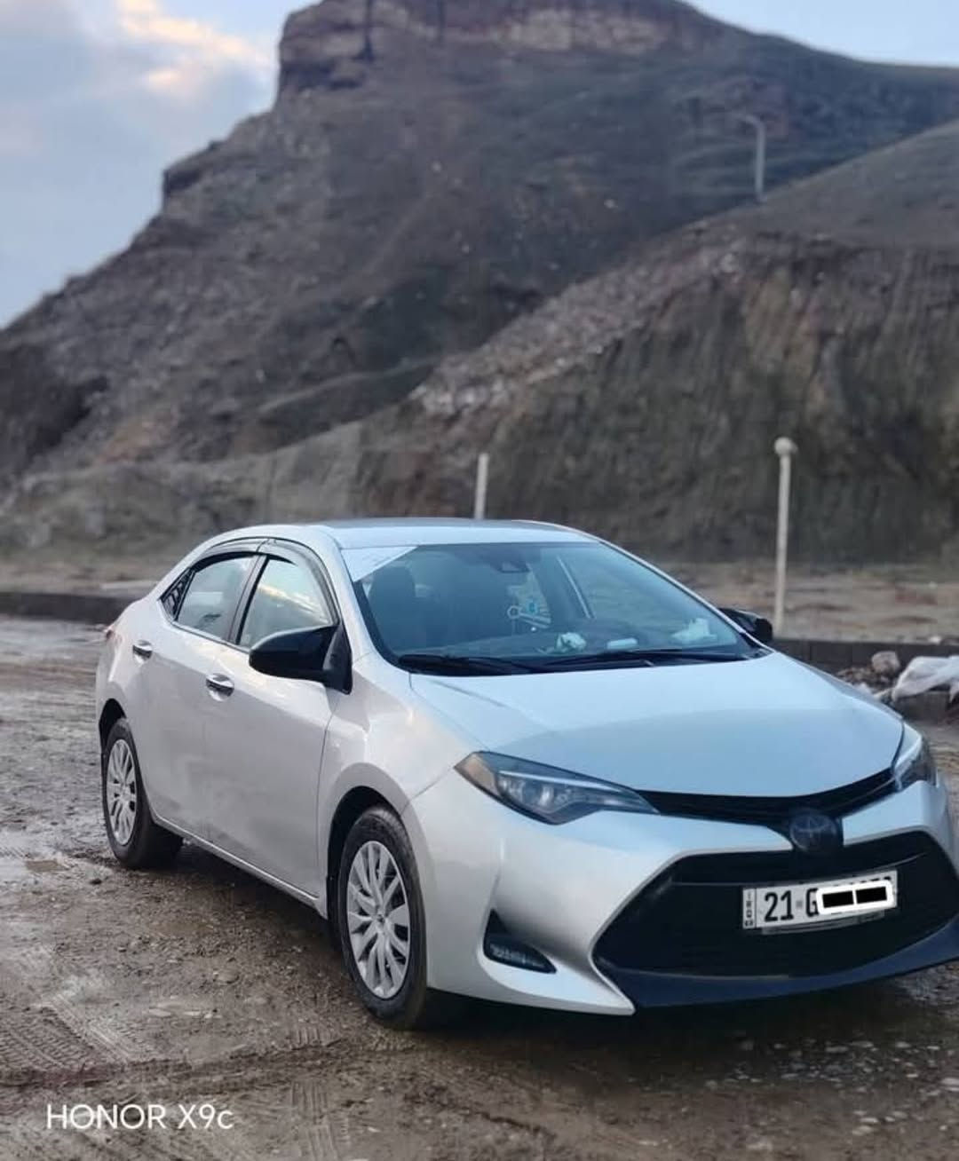 Toyota Corolla 2017Le
رقم سليمانيه بأسمي شرط التحويل (هزة سنوية جديد)
 (( السيارة ماشية 102 ))
 • ضررها قطعة وحدة فقط البونيد مبدل تجاري ...
 وبالجامرلغ تعديل بارد ... والسونار مرفق بالمنشور
🔹 الموديل: 2017Le
🔹 المحرك: 1800
🔹 اللون: سلڤر
 -شاشة بلادي
 -كامرة خلفية
 -تحكم ستيرن
-رادر امامي
-حجر بيئة
-تخم تاير جديد
-السيارة گاعدة ماناقصها شي 
السعر. 147$ و بي مجال بسيط
   مكاني طوزخورماتو 
‏📞 ***********
