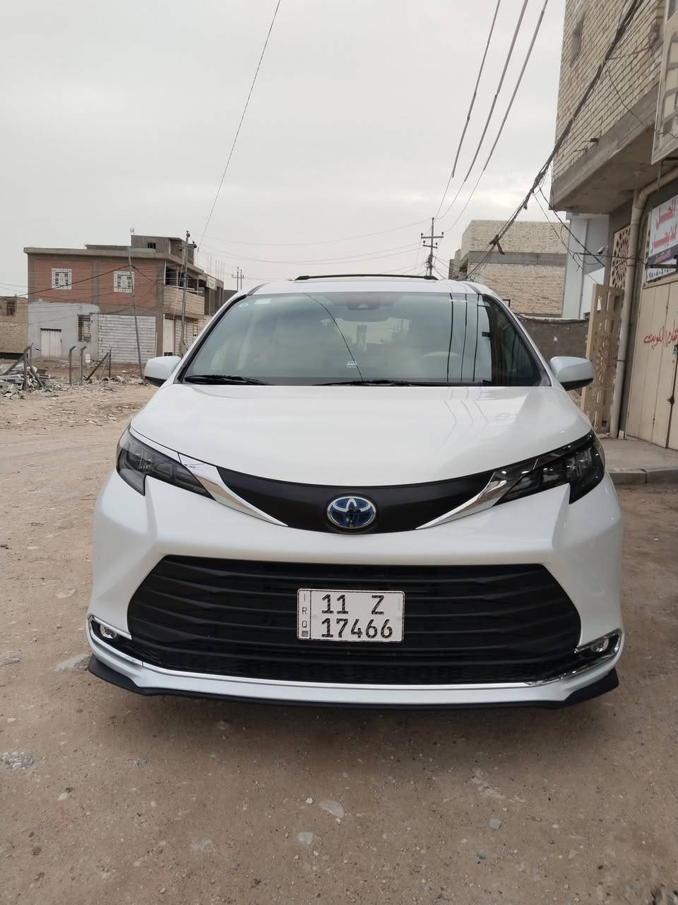 سلام عليكم تيوتا سينا موديل 24 ماشيه 33ضرره باب اسليت وباب استر فئه XLE مكاني النجف رقم بغداد سعره 325 استفسار ***********
