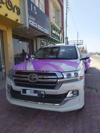 لاندكروزر VXR • ٥.٧ V8 • ١٤٢ ألف كم