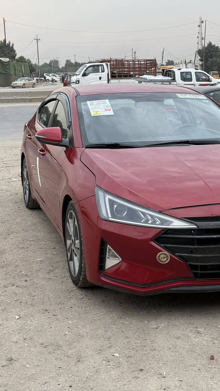 السلام عليكم
للبيع هونداي النترا 
موديل 2019
وارد امريكي 
حادث بسيط موضح بل الصور 
وبيهه بل العراق صبغ الدوسه وقبق الجنطه 
مكينه 2000دوش
السعر 127$ وبيهه مجال بسيط
رقم بغداد جديد بأسمي 
كير مكينه حديد خير من الله 
ماشيه 97الف//المواصفات 
شاشه وكامره بلادي تحكمات استيرن تتفئ استيرن وكشنات 
رادار جانبي واشاير بل المري 
#مكاني #بغداد
الاستفسار الاتصال ***********
غير متواجد فيس
