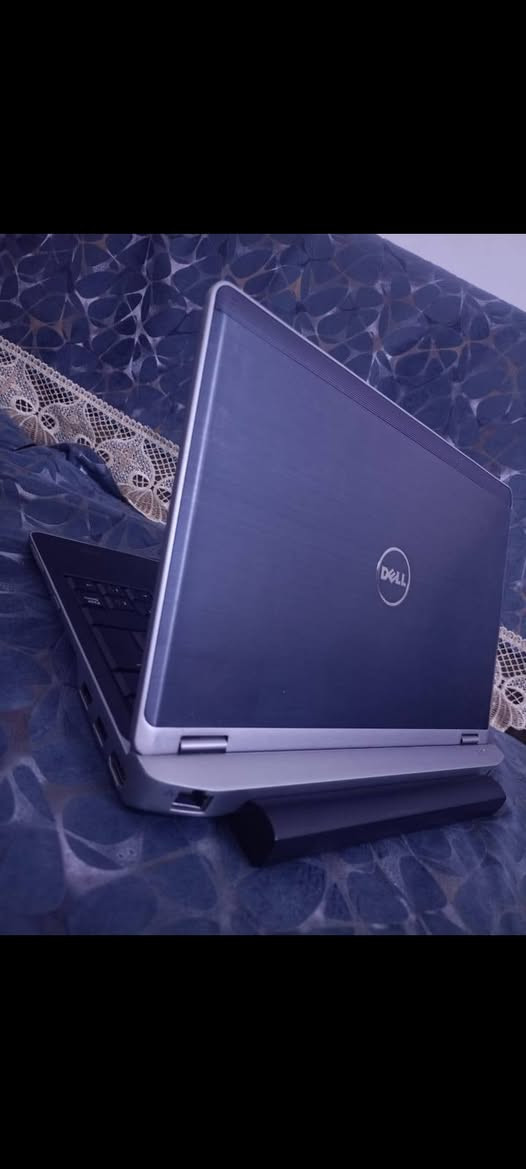 لابتوب Dell Latitude E6230 للبيع 💻
✨ Core i5 جيل ثالث
✨ رام 8GB
✨ سريع ومرتب بالشغل
✨ مناسب للدراسة والأوفيس واليوتيوب
✨ حجمه خفيف وسهل للحمل
✨ ويندوز 10 جاهز
الجهاز نظيف وشغال 100٪؜ ويا شاحن 👍
السعر مناسب راسلني خاص


**إذا كنت صاحب هذا الإعلان وتريد حذفه لأي سبب، رجاءا أرسل رسالة إلى الدعم الفني**