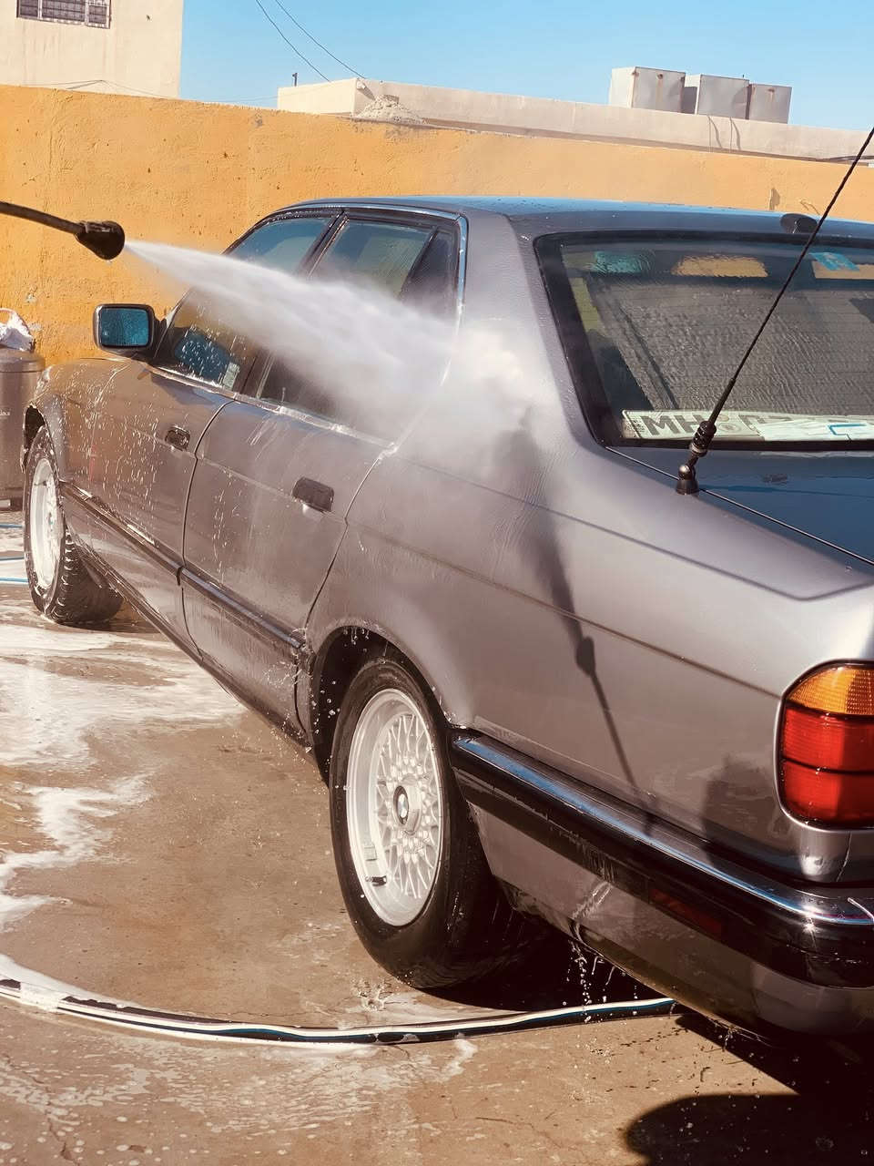 السلام عليكم
للبيع BMW 

فول مواصفات Vip

موديل 1993

رقم كركوك 

محرك 6 

السيارة احلى من الصور 

مال جناي ماتحط عليها وبع 

السيارة كلين ماعدا مصبوغة عام جمالية
السعر 85 وبيها مجال بسيط 

مكان السياره صلاح الدين قضاء العلم

للاستفسار الاتصال 

***********

***********

***********
