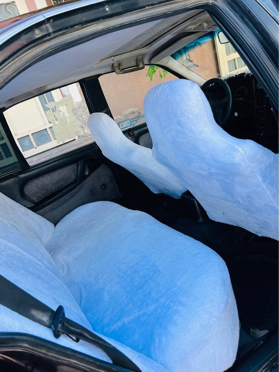 اوميكا موديل ١٩٩٢ 🚗***********
محرك ٢٠ بيلادي كيرومحرك شرط صدر جديد سعرها ٤٥ 
تاخم تاير جديد كهربايت كامل شغال 
سيارة رقم مشروع وطني بسمي كلة جديد بيها كوبون بنزين
سيارة كلير عام الجمالية مابيها اي ضرر 
داخل نضيف كل جسمها بشرط 
مكاني كركوك روناكي كركوك, العراق
