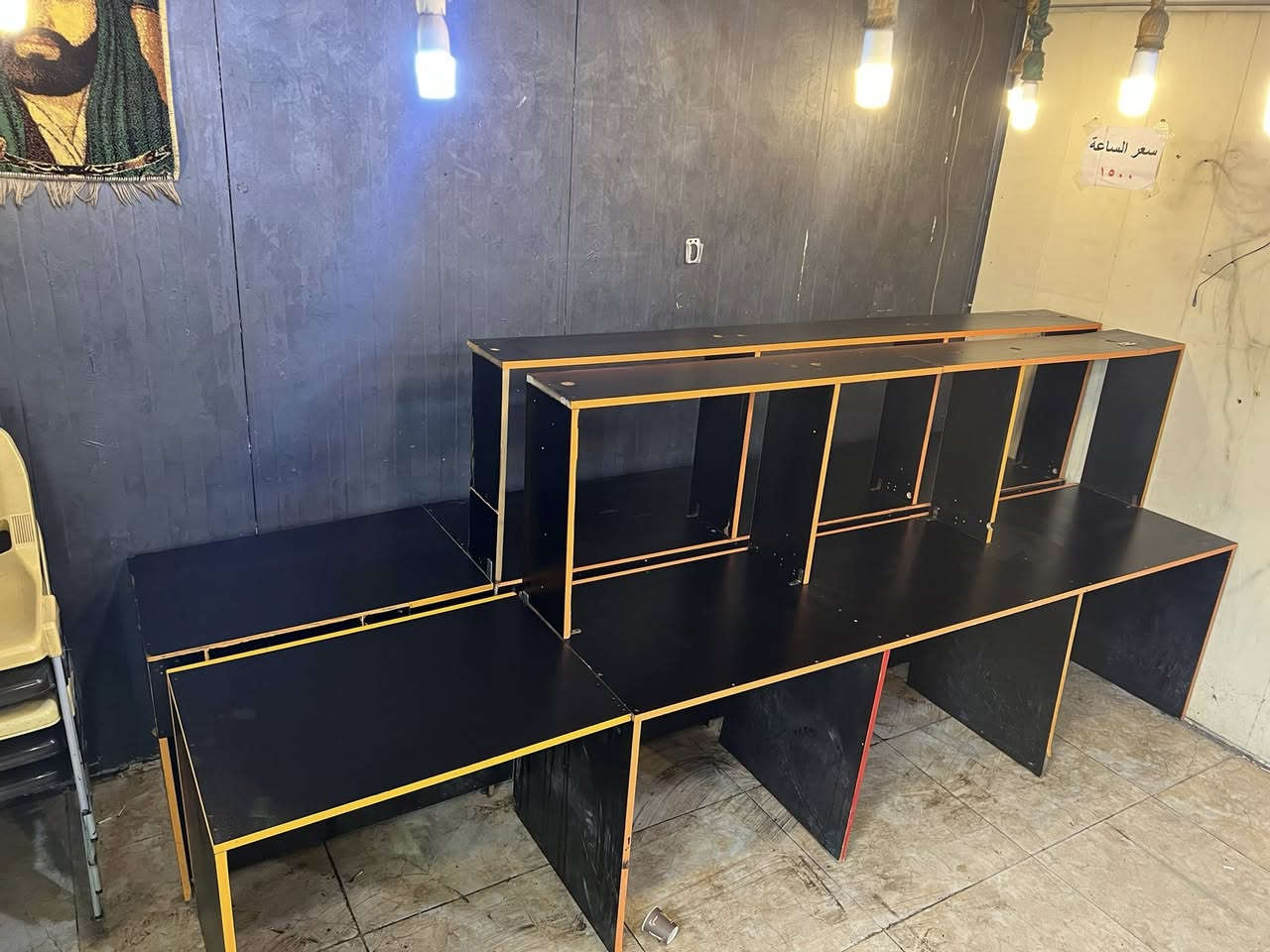 السلام عليكم ميز حاسبات تفصال قطعتين يشيل 8 حاسبات العرض 60 والطول 3،10المكان السيدية خلف مدينة الالعاب السعر 200 وبي مجال ***********
