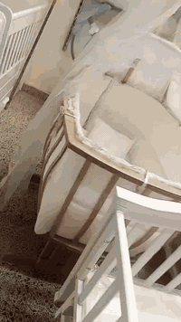 تخت اطفال متحرك وثابت للبيع السعر 100وبي مجال  رقم 07711194226 واتساب ...