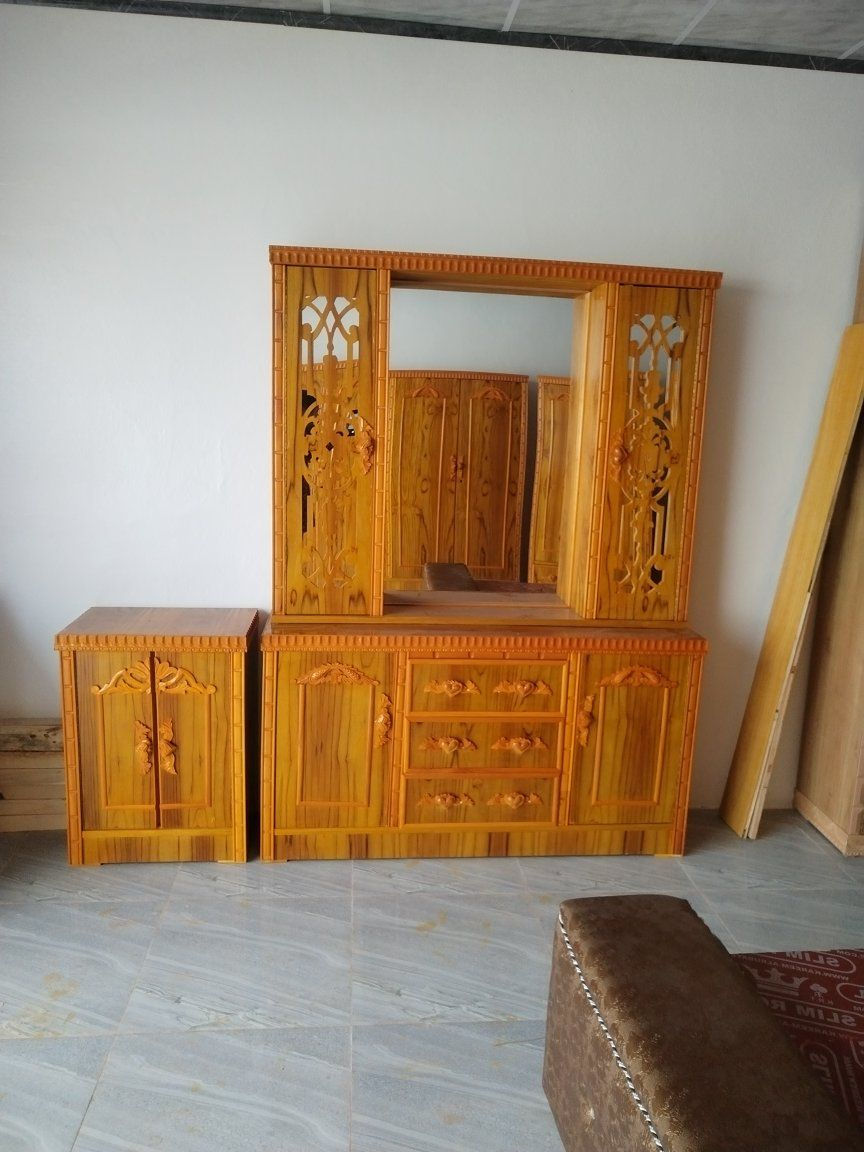 غرفه نوم خمس أبواب خشب صاج خمسه
*********** للاستفسار واتس
