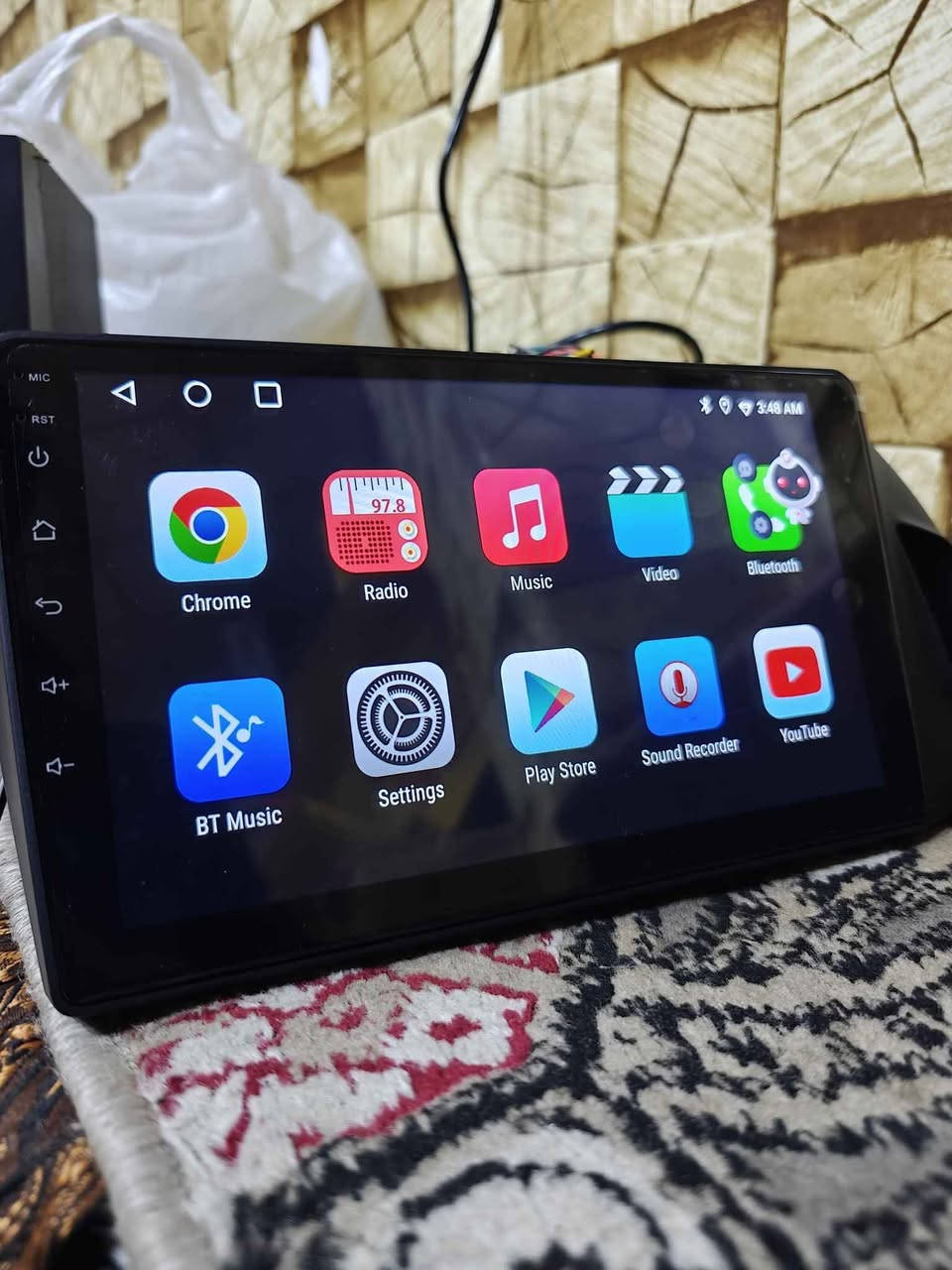 شاشە ئایپادێکی 9انج  لۆک ئەوروپی زاکیرەی 64گێگا  تازەترین ڤێرشنی ئەندرۆید 15ی لەسەرە  زۆر خێرایە و سەوتێکی خۆشی هەیە  جی پی ئێس و   یوتوب و گۆگڵ و پلەی ستۆری و هەر بەرنامەیەک بتەوێ ئەتوانی بۆی دابەزێنی  +ئیتارێکی پێوەیە  ئیتارەکەشی لەگەڵە    نرخی 65 هەزار 
*********** السليمانية, العراق
