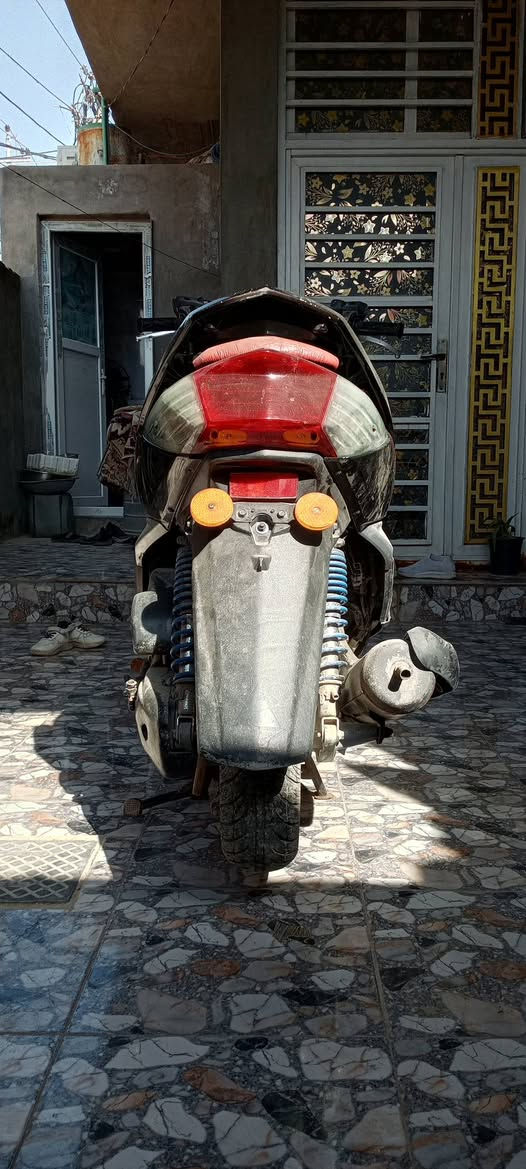 السلام عليكم دراجة سگنس فحل كوري عطلانة للبيع العطل إلي بيها بس عقل وفيتبم رايدها بـ300 بيها مجال مكاني بابل وردية خارج ***********
