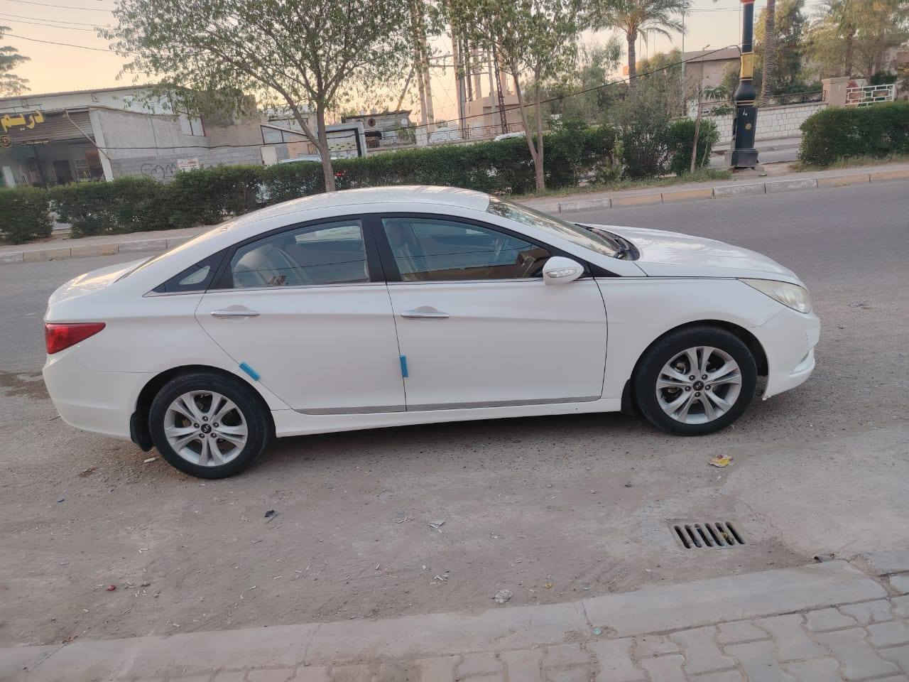 السلام عليكم سوناته مديل ١١شاشه جبيره حساسات خلفيه مري شفط كامله مكمله مناقصها شي مكينه كير على وضع الشركه كامله مناقصها اي شي السعر ١٢٥وبيها مجال مكانها ديالى خالص اي استفسار اتصل مكلف بلنشر ***********
