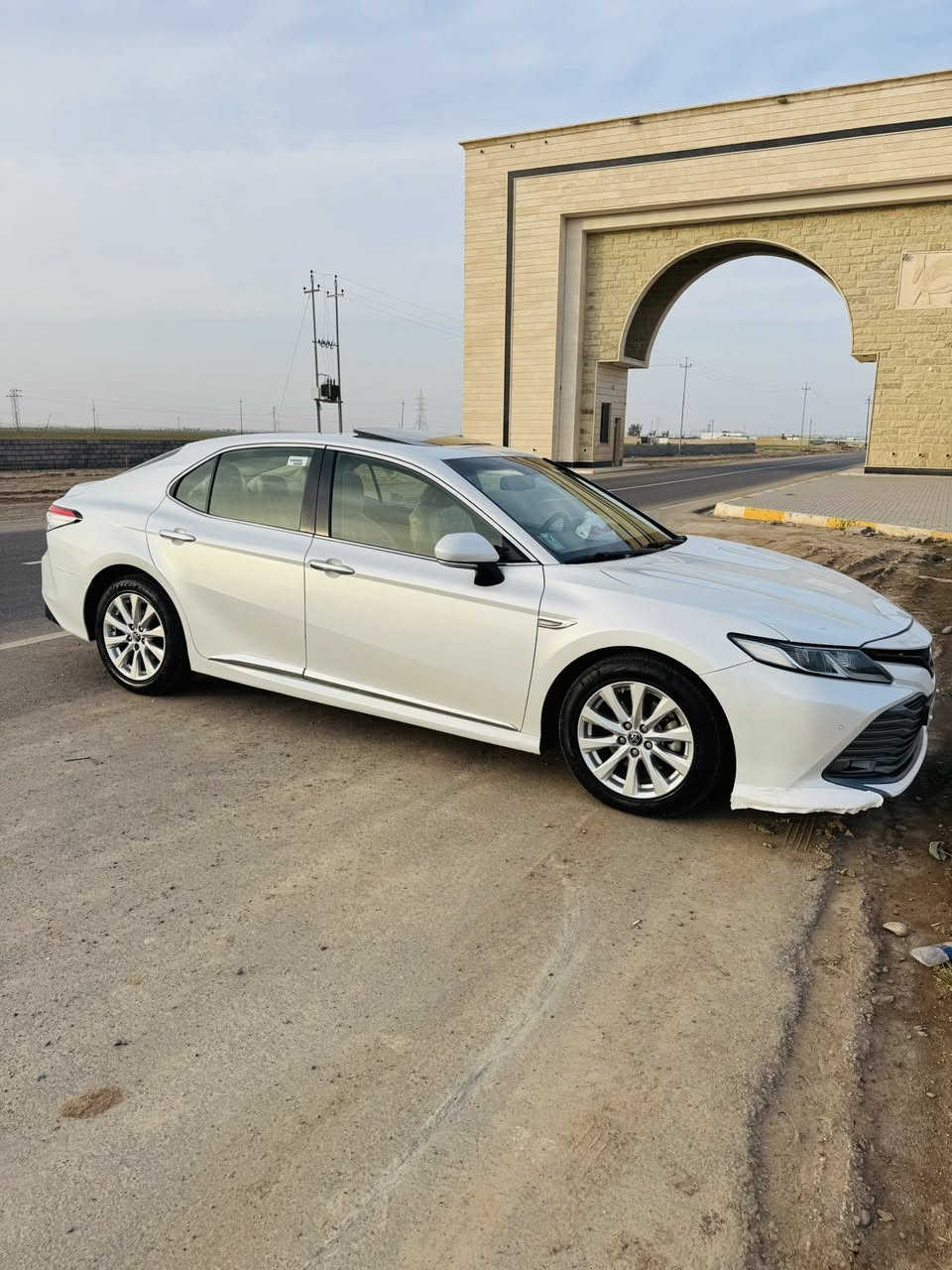 كامري 2019 للبيع فول الفول بصمه وفتح بنوراما مواصفات GLE اعلى فئه خليجي كلين ماشيه 97 الف بيع نقد او مراوس بكورلا حصرا السياره باسمي مشروع وطني باي محاففظه تقدر تحول ملاحضه السياره حيل نظيفه ماناقصها مصرف ربع دينار 
حجم المحرك 2500 
مكاني صلاح الدين الشرقاط
للاتصال ***********
