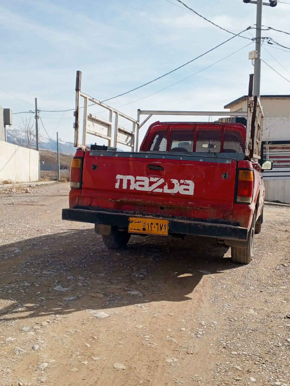 سڵاووی خواتان لێبێ پیکاب مازدا مەکینە 8وبەخ گێرو مەکینە بەشەرت دەعموو لێدراو سبۆغی نیە سیارەکە توندوو تۆڵە کارەباتی مەزبووتە گەرمی ئیشەکات چوار تایەی نوێی لەژێرە سەنەویەکەی ونبوە ماڵی مەدەنی  بەشەرت ماڵی کەسابەتە
***********واتسئاپ
24معاملەیەکی برایانە
