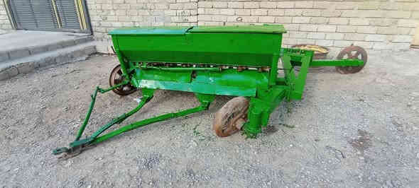 للبیع دیسك 8صاج دبل شاصی صاج فرنسی سعری1400مجال مکان قضاء بردرش قریب موصل ***********  ***********
