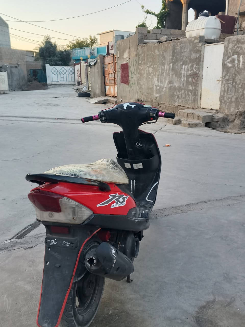 ماكس عدلة للبيع تريدهة من نضافة من محرك من شلعة معدل كهربائيات نكرة سلف دراجة مكفولة..السعر 500 بيها مجال ..المكان قضاء جلولاء.. الاتصال ***********
