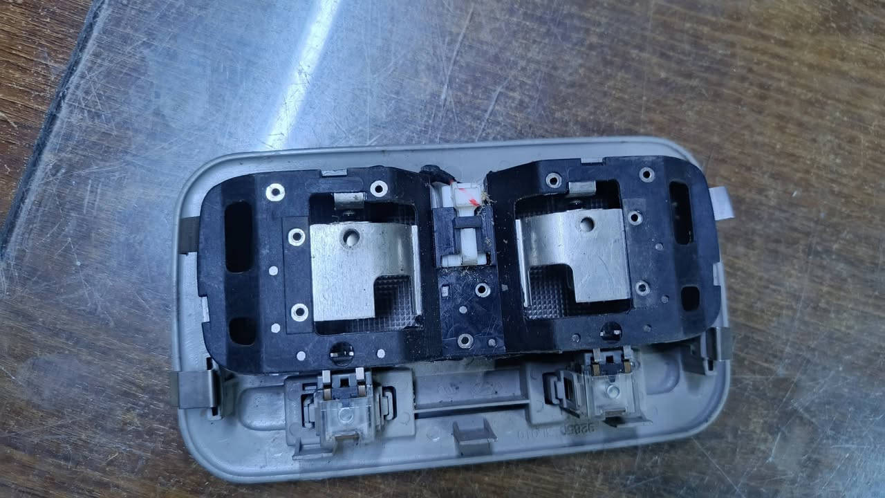 كلوب ازيرا خلفي 
***********
واتساب
