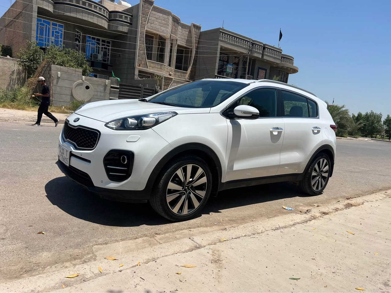 السلام عليكم

للبيع كيا سبورتج  بأسمي  شخصيا

موديل 2018 وارد خليجي محرك 2000دوش ماشيه 54 km 

السيارة مكفوله من كل النواحي قطره صبغ مبيها بعدها ع وضع الشركه السعر 175 وبي مجال للاستفسار ع

***********

مكان السياره بغدادالسيديه بغداد, العراق
