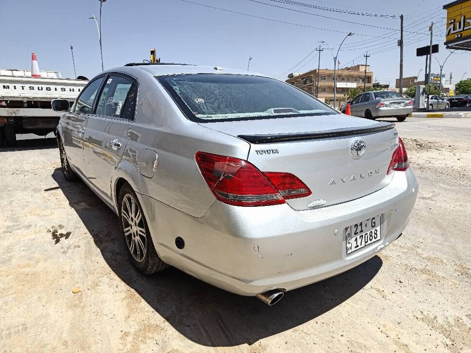 للبيع فقط تويوتا افلون خليجي 2009
سعر مناسب 100 ورقه.شويه مجال 
سستم غاز و بنزين شادين 
بيها سونار بصوره مئشر مكان صبغ 
كير محرك كهربائي بشرط 
عنوان كركوك شراي اتصل 
*********** كركوك, العراق

