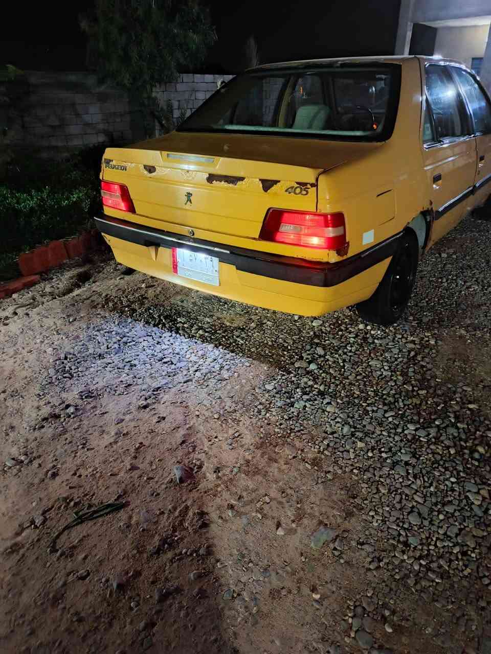 سلام عليكم سياره البيع بيجو 4005مكينه وكير جدد مصفره هيئه وغرامات  حداديه جديده تبريد ثلج سنويه 28 راعيه بل سعر  27 بصره ويريد تحويل العوان بصره *********** انا بكلف بل نشر
