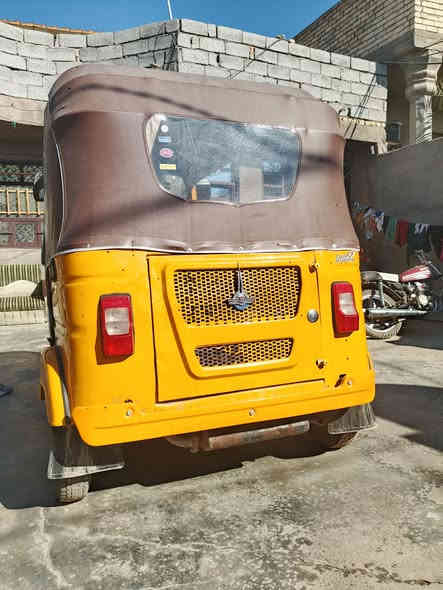 تفاصيل بالمقطع مكان بغداد المحموديه ***********
