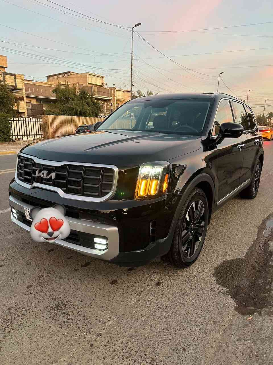 السلام عليكم ( بيع سريع وبسعر مناسب )كيا تلورايد مرقم بغداد حرة باسمي 2024 فول مواصفات برستيج اعلى فئةً معروفه مواصفاتهه ماشيه 21 محرك 3800 السيارة جديده 7 راكب وارد امريكي حادثهه جاملغ صبغ والباب امريكي نفس اللون وبيهه بارد بسيط بچم بلادي ممفتوح حادث جانبي مكاني بغداد حي البنوك للاستفسار

***********
