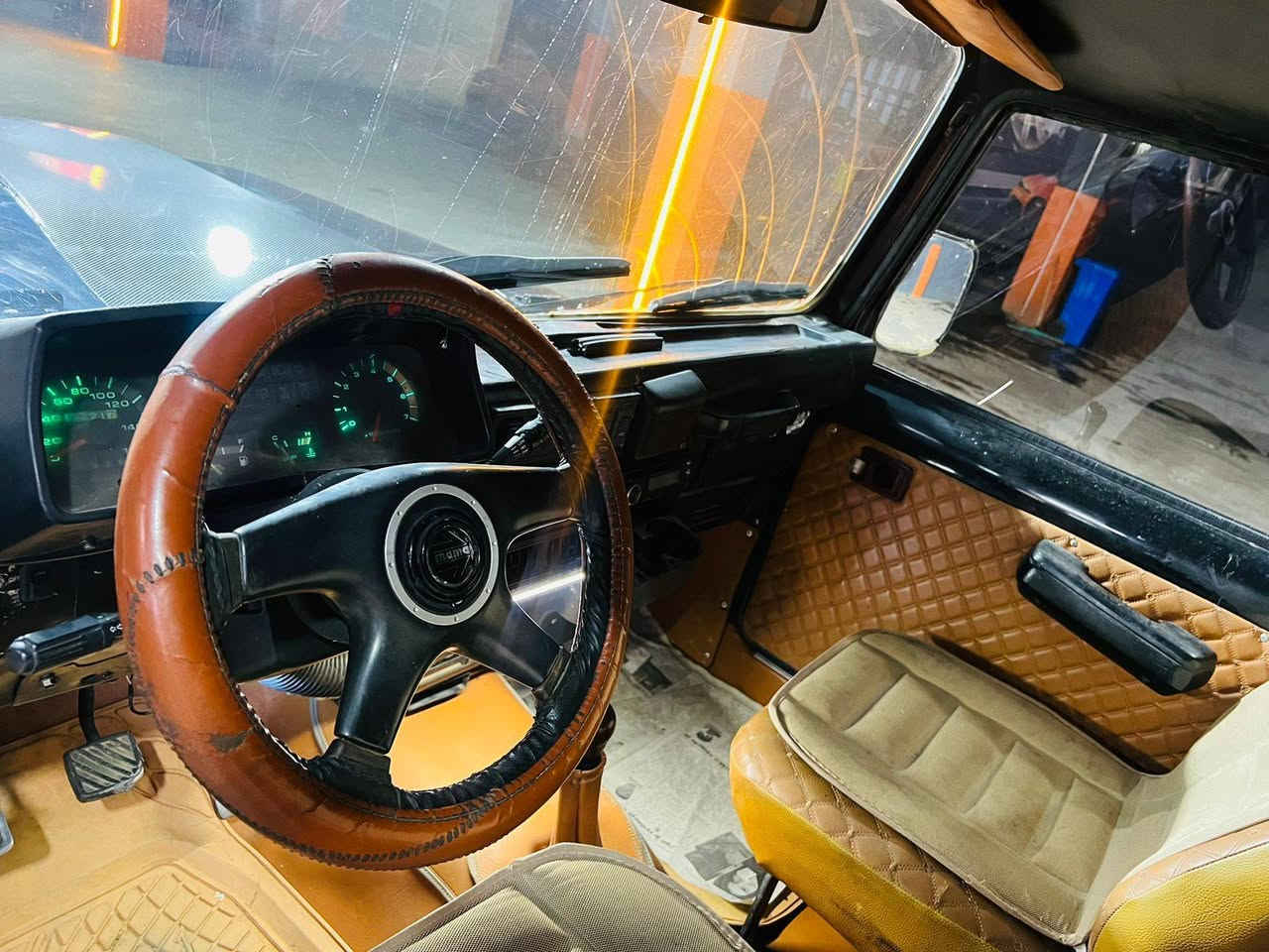 ...﷽ ...
بـــــــــۆفـــــــرۆشـــــــــــتــــــــــــن
***********
***********
Jeeb sang boks clasik
سعری /٣٩$مەجال
جۆری سەیارە /جێب سانک بۆکس
مۆدێل/١٩٩٢
گێڕو مەکینەی سێ وای 
گێڕ عادی 
گێڕو مەکینەی لۆک
تەبرید دوجام کارەبا قفڵ مەرکەزی
ئاڕمی پلاستیکی سلێمانی 
ئاڕم ئەوەلیات خرامە بڕاوە بەشەرت
تاقم تایەو ویلی لۆک 
ناوی جوان هەیکەلی نمونە
پێشو دوای مەزبوت
دەعمو لێدراوی نیە
تەبریدو کارەبای مەزبووت
دەعامی بۆ دەعامی بەشەرت 
شوێن سلێمانی 
***********
*********** السليمانية, العراق
