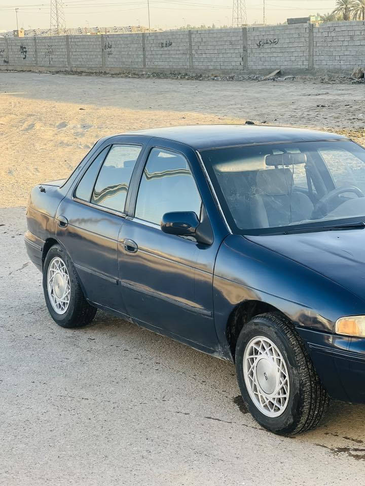 السلام عليكم كيا سيفا موديل 94اوتو مكينه مفتوح حداديه حلوه كهربايات كله شغاله سنويه ما ساقطه ويل كب شديته جديد احول بسمك العنوان بغداد السعر  34
وبيه مجال بسيط رقمي***********
