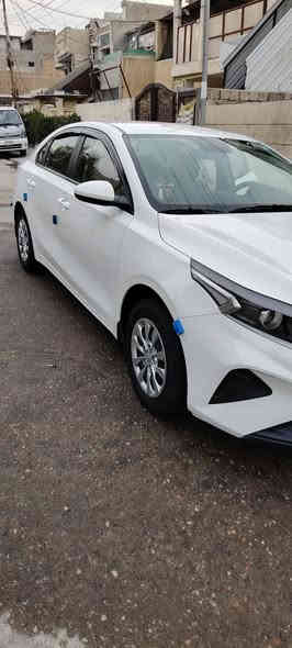 كيا سيراتو 24
بغداد باسمي
ماشيه ١٥ حقيقي
مكفوله من اي بارد
محرك 2000
داخل اسود ملكي
السعر ١٨٥ وبيها مجال
***********
