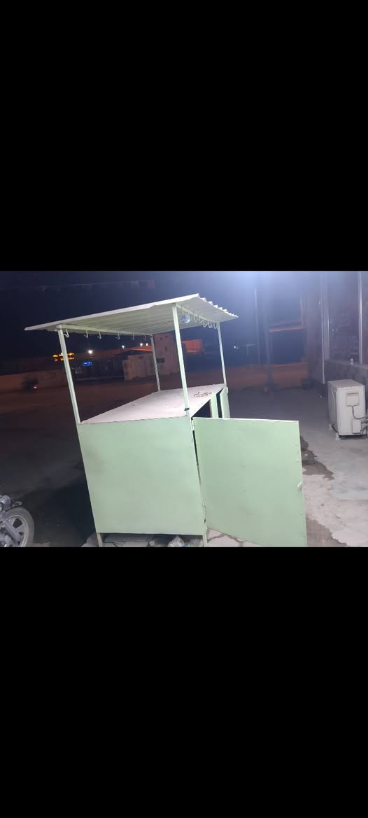 ميز يرهم عصاير ويرهم لبلبي سعر 100 الف قفل
***********
***********
