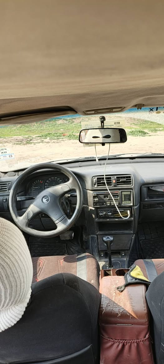 للبيع اوبل فكتره موديل 1991
مكينه 20شرط وكير شرط
 تبريد ابلادي بس يرادله صيانه 
بدون صبغ دوائر فقط قفل مركزي
كير توماتيك جامات كهرب سنتر لوك 
 طخم تاير جديد الشرعي موجود 
 شرط التحويل كابون بانزين موجود 
السعر 48 وبيها مجال ***********
