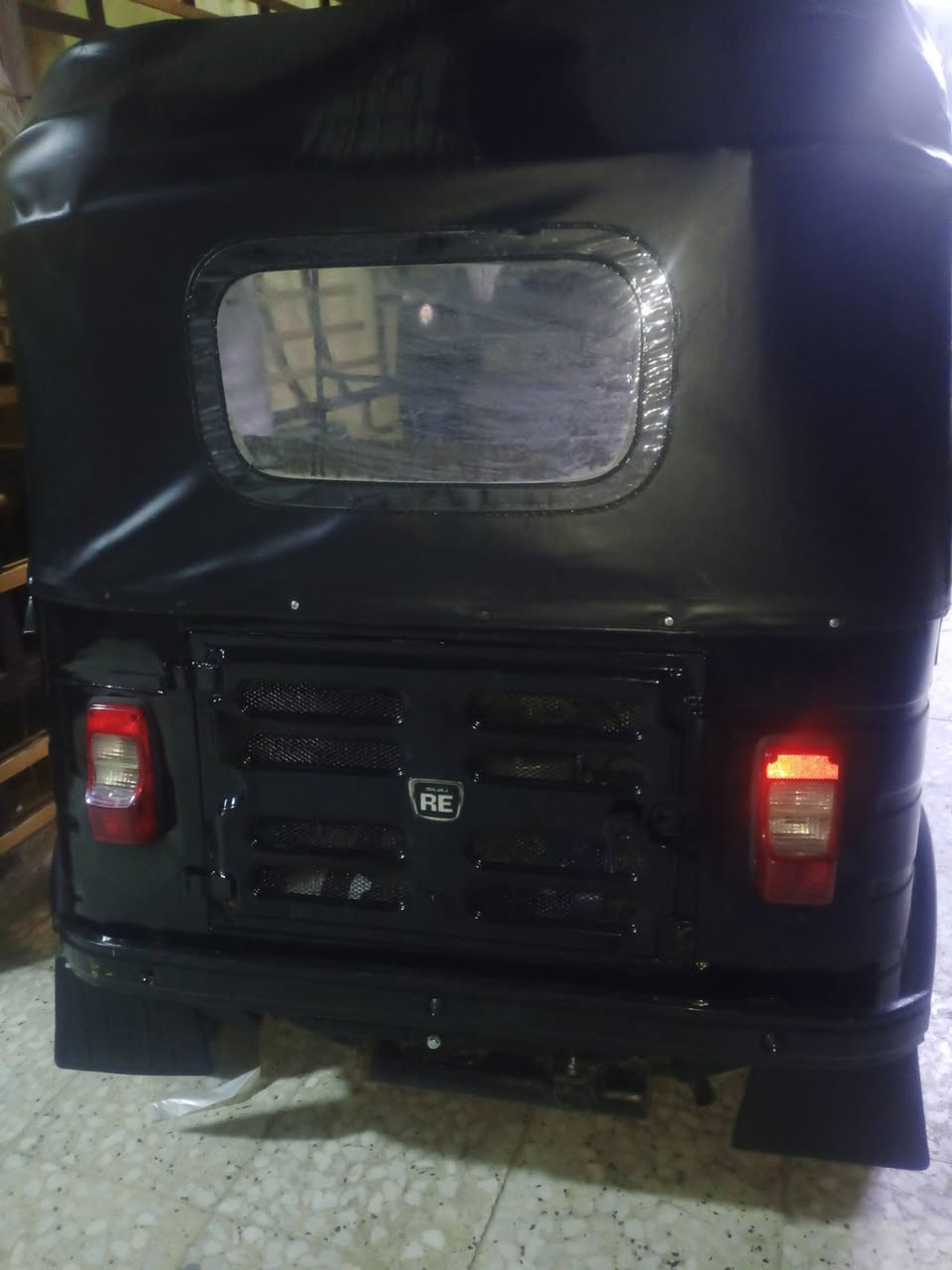 سلام عليكم تكتك للبيع رقم وسنويه موديل ١٧شهر ١٠تعمير عام صبغ عام مكينه خير من الله تجي وتشوف سعر ٤٩٠٠وبيها مجال شراي هاذ رقم ‏‪***********‬‏بغداد النهروان
